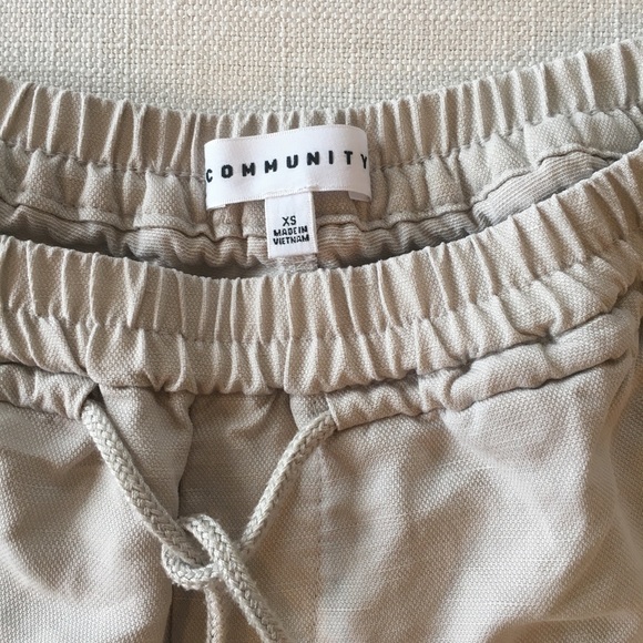 Aritzia Community Shorts XS - Picture 4 of 8